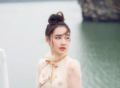 Nhã Phương nghẹn lời, thừa nhận khổ tâm khi nhắc đến tình cảm sóng gió