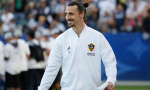 Ibrahimovic: 'FIFA không thể ngăn tôi dự World Cup 2018'