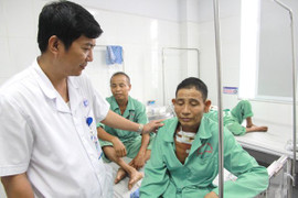 Chuyện ngạc nhiên ở Phú Thọ: ‘Bác sĩ nhân tạo’ điều trị ung thư!