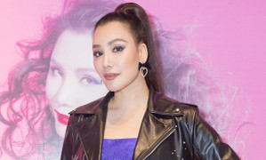 Hồ Quỳnh Hương: ‘Tôi không ngại đụng độ với loạt nghệ sĩ trẻ’