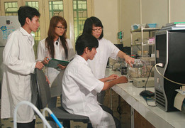 Hệ điện di mao quản xách tay tự động đánh giá nhanh chất lượng nước