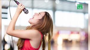 Hát như mèo kêu, một phụ nữ bị hàng xóm kiện