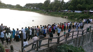 Rủ nhau tắm hồ, 4 học sinh chết đuối thương tâm