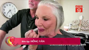 Trang điểm suốt 50 năm, cụ bà lần đầu công khai mặt mộc ở tuổi 73