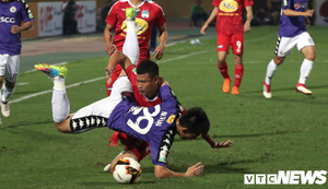 Trưởng đoàn HAGL: Thua sấp mặt CLB Hà Nội giúp HAGL bản lĩnh hơn