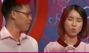 Chàng trai giả giọng phim Hong Kong tỏ tình cùng bạn gái