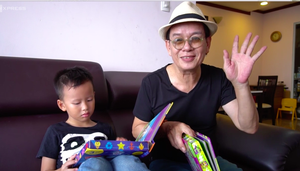 Đức Huy: 'Có thêm con ở tuổi 71, tôi càng thăng hoa'