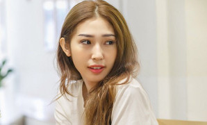 Khổng Tú Quỳnh: Buồn và nản khi bị gọi là 'ca sĩ hết thời'