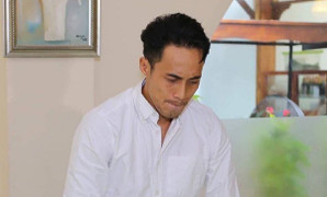 Phạm Anh Khoa xin lỗi vì quấy rối tình dục, rút lại phát ngôn nhạy cảm