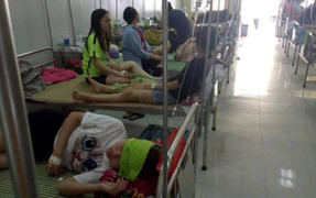 75 sinh viên nhập viện sau khi đi ăn liên hoan: Chủ nhà hàng lên tiếng