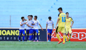 Video: Người hùng U20 World Cup ghi hat-trick trong 16 phút