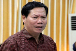 Cựu Giám đốc Bệnh viện Hòa Bình không còn ở Việt Nam