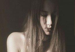 Người mẫu nude 9X tố bị họa sĩ hiếp dâm: Người trong cuộc nói gì?