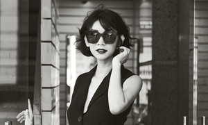 Xuân Lan tái xuất, khoe thần thái lạnh lùng trong bộ ảnh trắng – đen