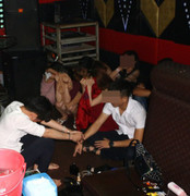 Diễn biến mới nhất vụ bay lắc điên cuồng tại quán karaoke ở Vĩnh Long