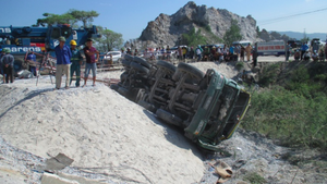 Ảnh: Hiện trường vụ tai nạn đường sắt kinh hoàng ở Thanh Hoá