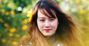 Bộ ảnh ‘thả thính’ bằng trái cây của cô gái Sài thành gây 'sốt'