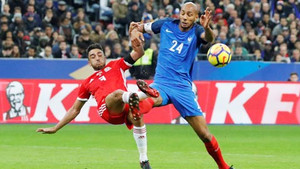 Pháp dự World Cup 2018: Vì sao chọn N’zonzi mà không phải Rabiot?