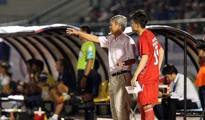 HLV Lê Thụy Hải: ‘Nó gọi mình bằng bố mà mình cầm tiền của nó, có ngửi được không?’