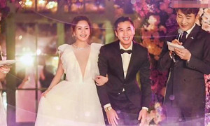 10 năm sau scandal lộ ảnh sex, Chung Hân Đồng khóc khi trở thành cô dâu
