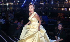 Đoan Trang lộng lẫy trên sân khấu, tự tin thể hiện liên khúc nhạc Pháp