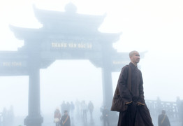 Hành hương chiêm bái quần thể văn hóa tâm linh Fansipan mùa Phật đản