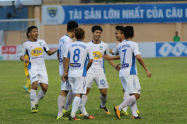 HLV Dương Minh Ninh: 'HAGL hướng tới bóng đá đẹp, nhưng phải hiệu quả'