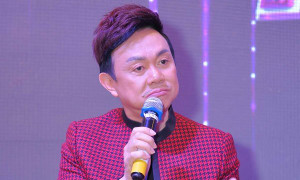 Bị nghi ngờ giới tính, danh hài Chí Tài lên tiếng