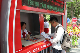 Đây là lý do khiến xe buýt mui trần tại Hà Nội ế ẩm