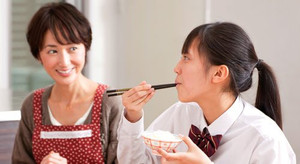 Bồi dưỡng sức khỏe cho sỹ tử mùa thi thế nào?