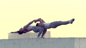 Video: Đây là tiết mục làm nên tên tuổi anh em Quốc Cơ - Quốc Nghiệp