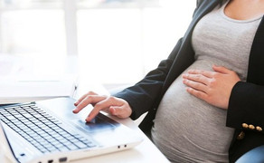 Chuyện thật như đùa: Cấp trên xếp lịch mang thai cho nhân viên nữ