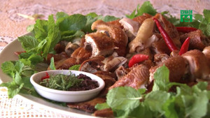 Cách làm gà Đông Tảo nướng đất sét ngon đậm đà