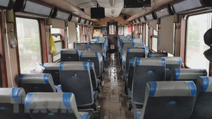 Tàu hỏa bốc cháy ở Phú Yên, hàng chục hành khách chạy tán loạn