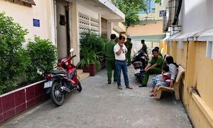 Bé trai 2 tuổi bị thiệt mạng tại nhà giữ trẻ 'chui' ở Nha Trang: Tạm giữ chủ cơ sở