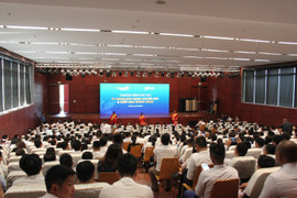 Hơn 1.000 sales hội tụ tại chương trình kickoff 'Chiến binh BĐS tỏa sáng cùng Eurowindow River Park'