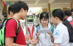 Đề thi Địa lý vào lớp 10 chuyên tại Hà Nội: Dài và khó