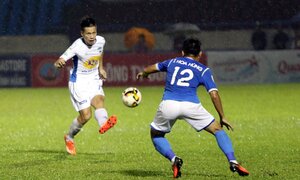 Trực tiếp Than Quảng Ninh vs HAGL vòng 12 V-League 2018