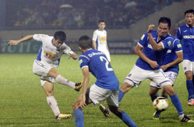 Thắng đậm 3-0, Than Quảng Ninh chấm dứt chuỗi bất bại của HAGL