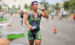 Đổ mồ hôi khi vận động nhiều, nên bổ sung thức uống nào để cơ thể bền bỉ