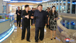 Ông Kim Jong-un đi đâu trước khi tới Singapore tham dự Hội nghị Mỹ - Triều?