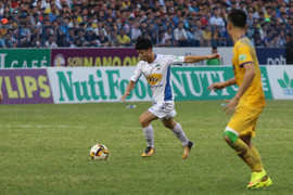 Siêu phẩm của Công Phượng đẹp nhất Việt Nam tháng 5