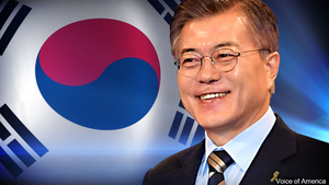 Tổng thống Hàn Quốc tươi cười theo dõi hội nghị Mỹ-Triều sau một đêm mất ngủ