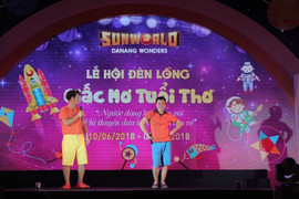 Cười chảy nước mắt với Xuân Bắc – Tự Long trong đêm khai mạc Lễ hội đèn lồng 'Giấc mơ tuổi thơ'