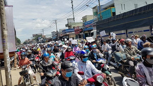 Tạm giữ 18 nghi can cầm đầu gây rối ở Đồng Nai