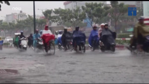 Áp thấp trên Biển Đông, chiều tối nay miền Bắc mưa lớn