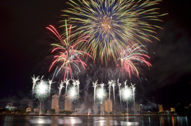 Xem pháo hoa đẹp nhất là ở đây