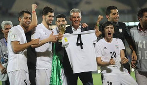 Không có giầy thi đấu, Iran vẫn tạo địa chấn World Cup 2018