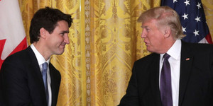 Người tiêu dùng Canada tẩy chay hàng hóa Mỹ để phản đối Tổng thống Trump