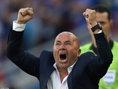 Messi đá hỏng phạt đền, HLV Argentina vẫn một mực bênh vực